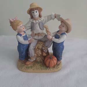 Homco 1985 Scarecrow and Children Figurine - Blue, Tan, Orange #1524